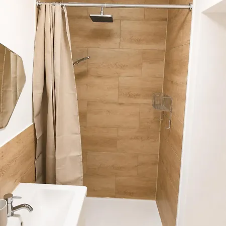 Meinzuhause Apartmente Ng Lägenhet Bad Pyrmont